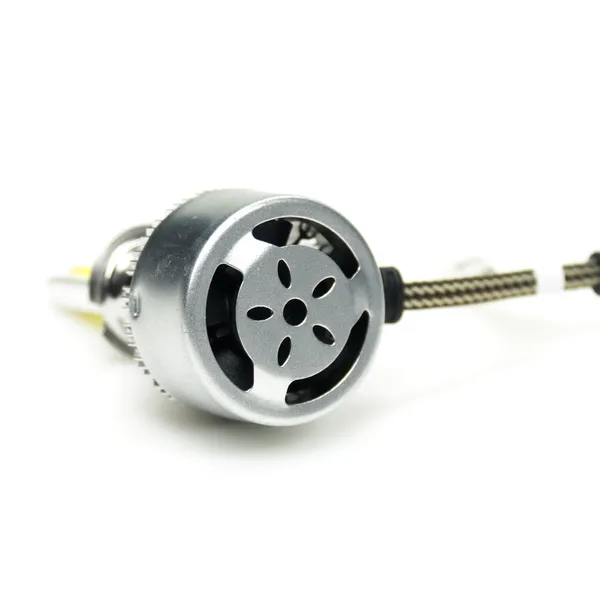 Автомобільні LED лампи NFL Flame H3 (2 шт.) 3