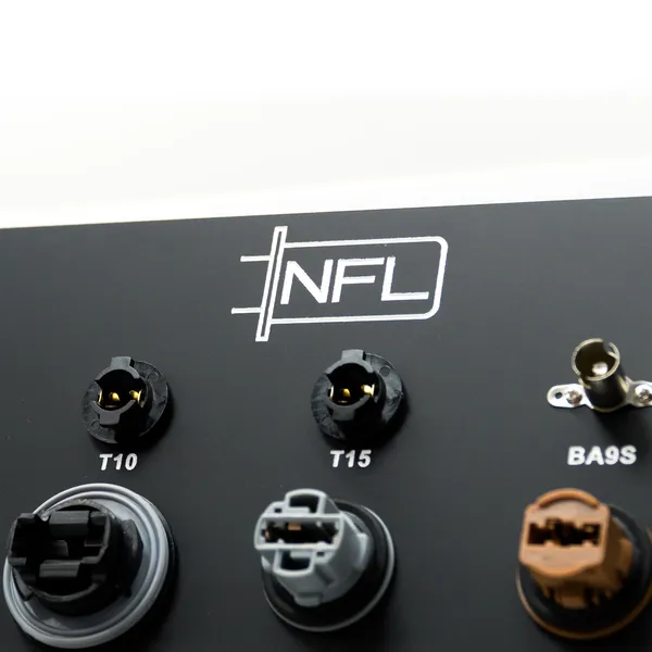 Прилад для тестування автомобільних ламп NFL Test Board 4