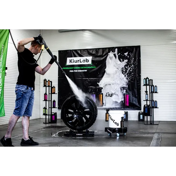 Очиститель автомобильных дисков KiurLab WHEELY 500 мл 6